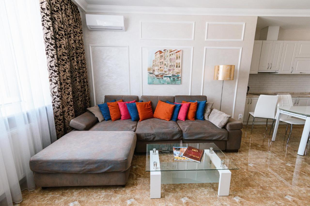 Luxury For Business & Pleasure Royal 2 Apartment Киев Екстериор снимка