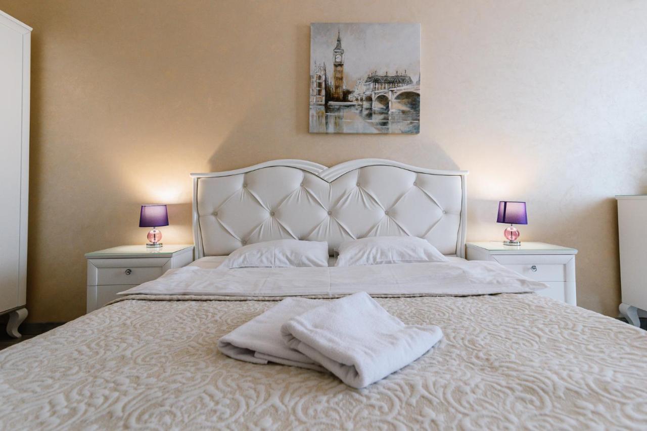 Luxury For Business & Pleasure Royal 2 Apartment Киев Екстериор снимка