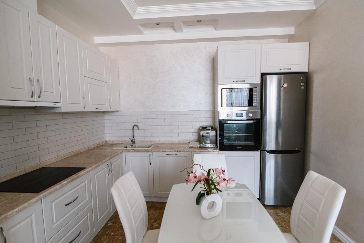 Luxury For Business & Pleasure Royal 2 Apartment Киев Екстериор снимка